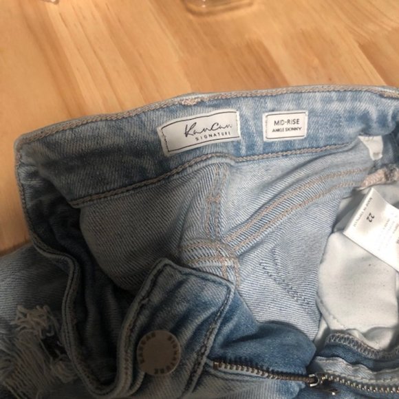 Kancan  Mid Rise  ANKLE SKINNY JEANS - Picture 2 of 3